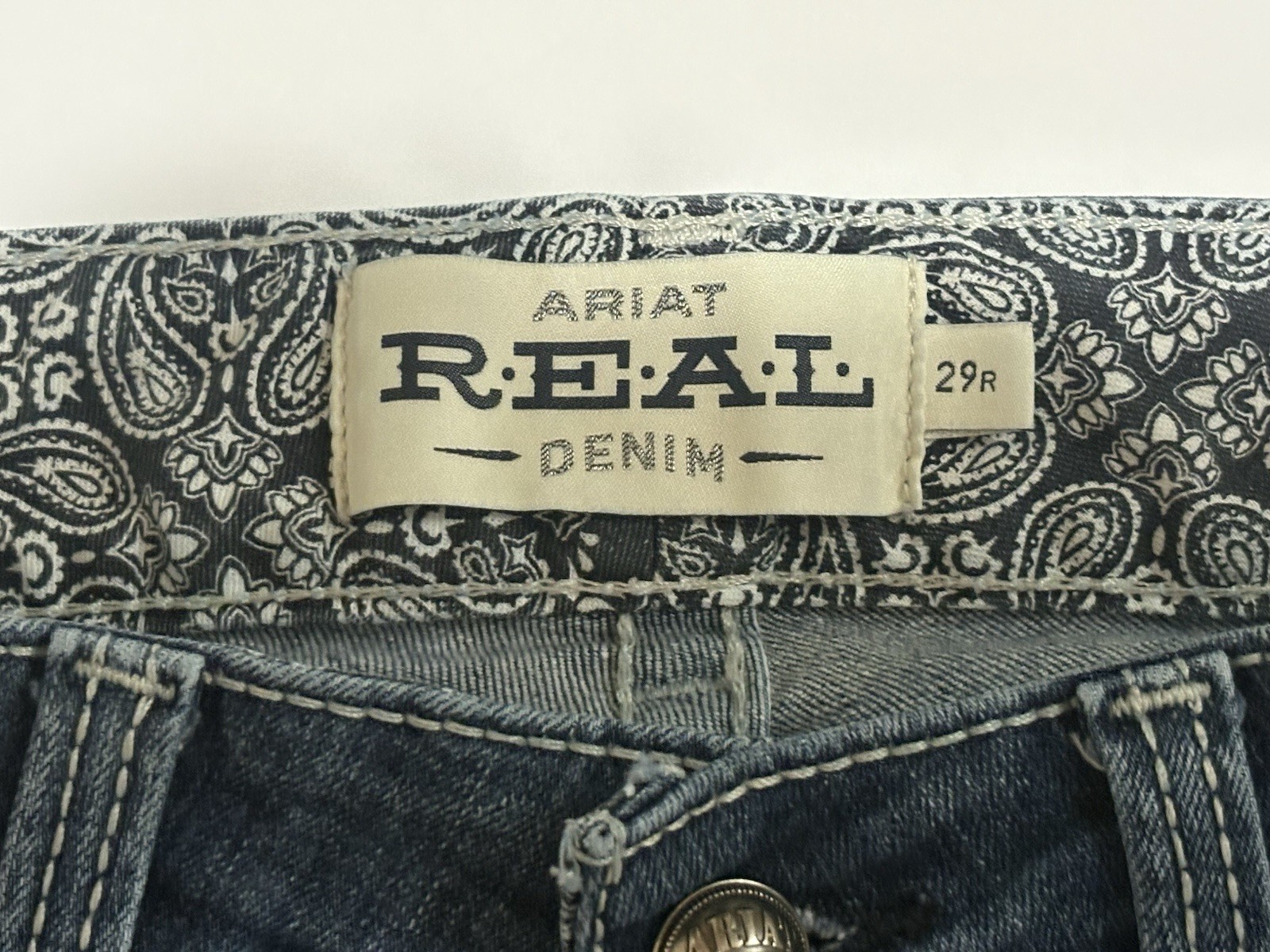 Ariat Jeans Womens 29 R Real Denim Riding Jeans / Mid Rise Boot