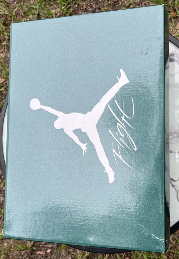 Size 10 – Air Jordan 4 Retro Oxidized Green