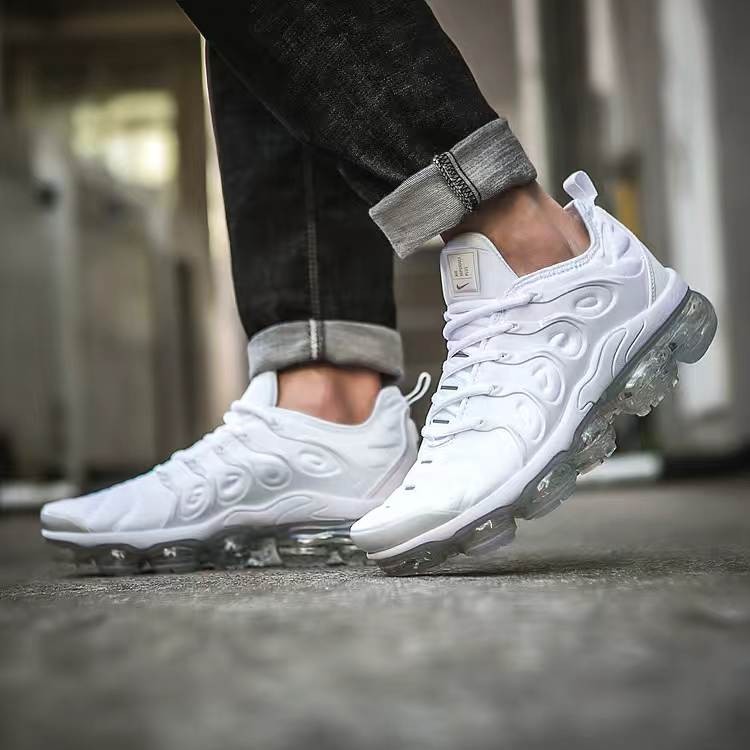 🔥Nike Air Vapormax Plus TN Silver white Men’s Sneakers Size7-12 Free Shipping