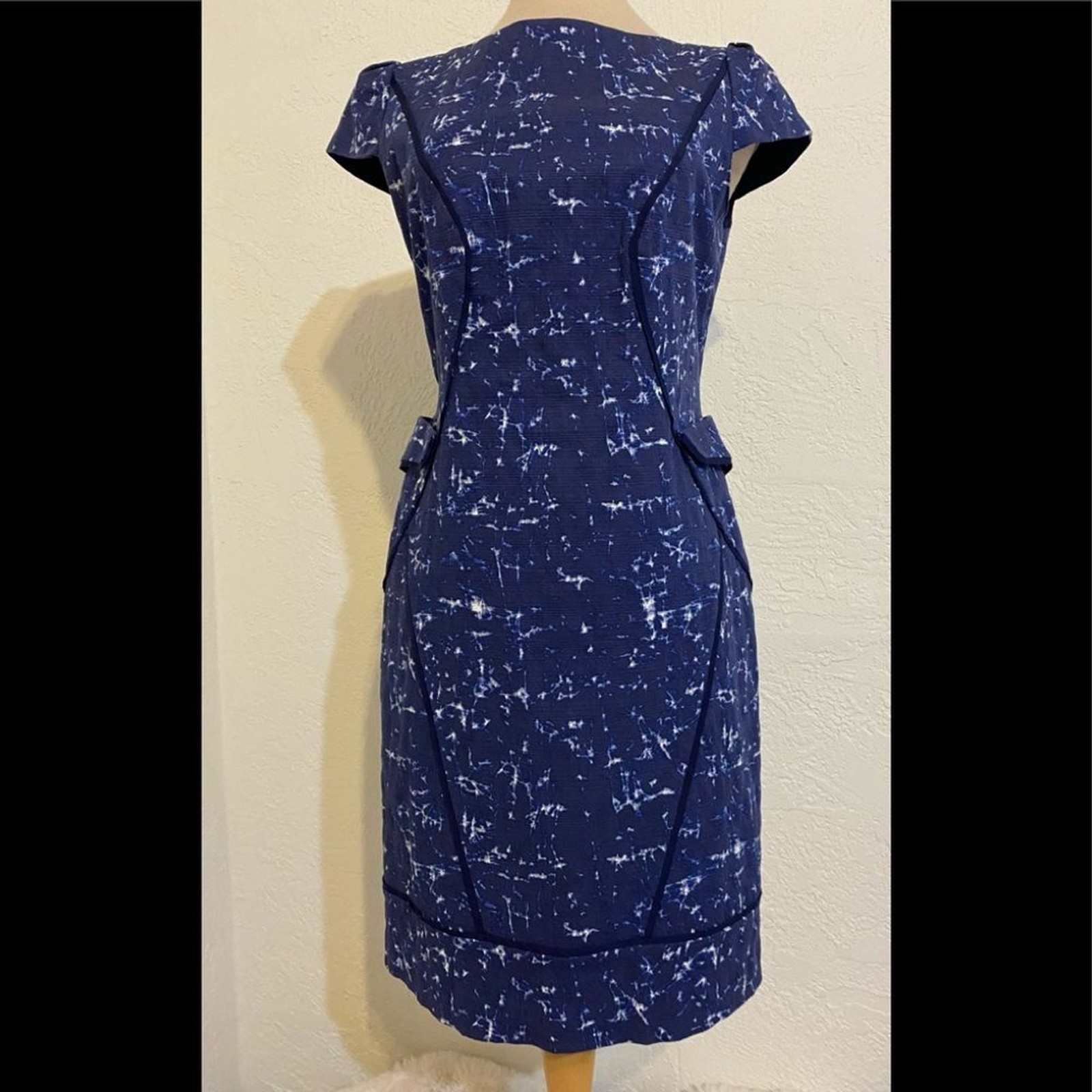 Antonio Melani Form fitting dress 6