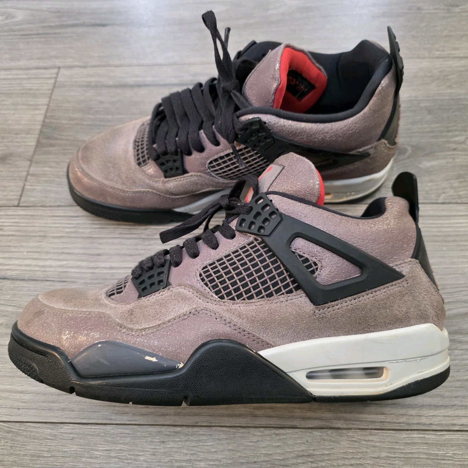 Size 10 – Jordan 4 Retro Mid Taupe Haze