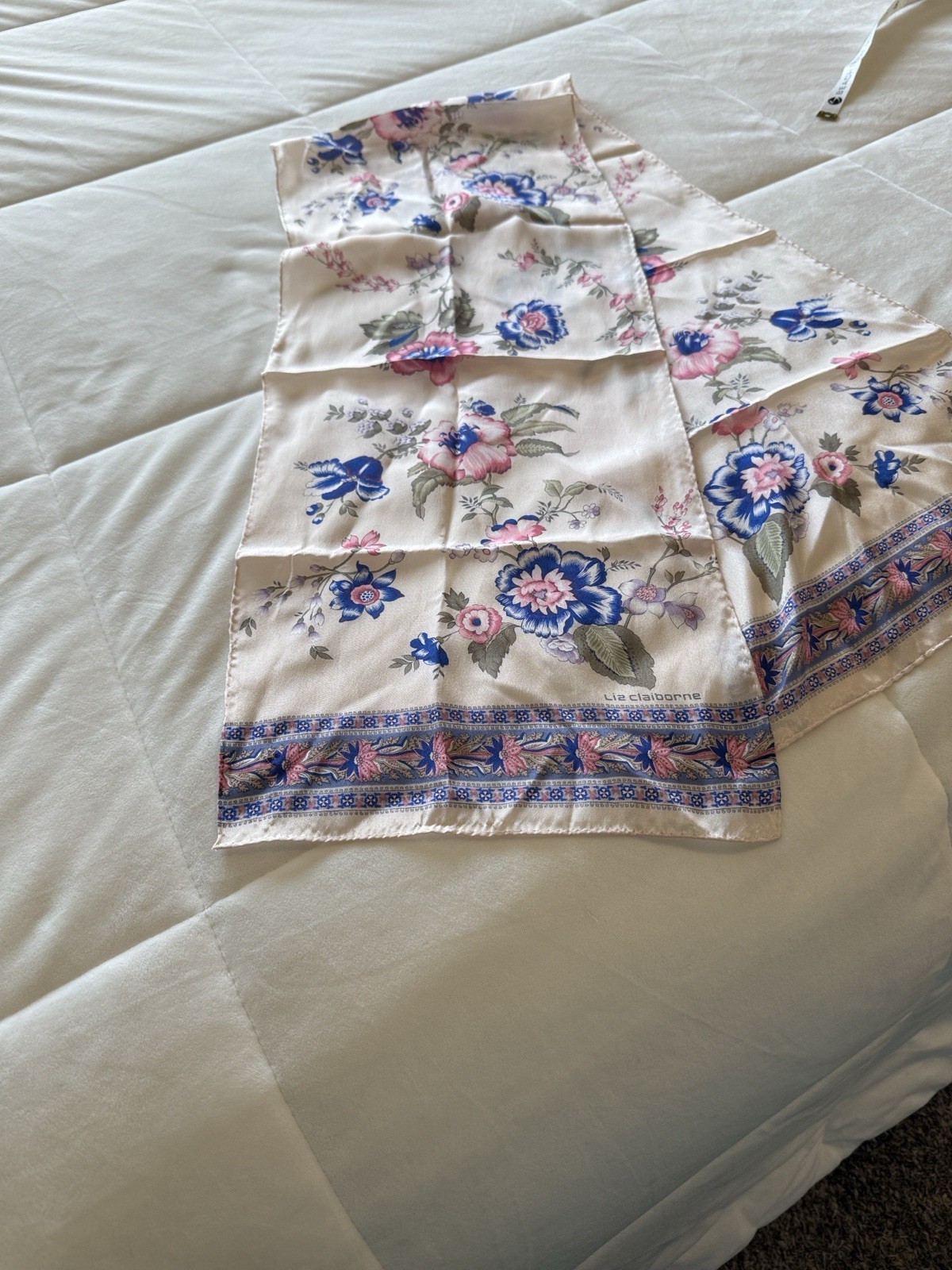 Liz Claiborne Floral Silk Satin Rectangle Scarf Ivory Pink Blue Green 52″ x 10″