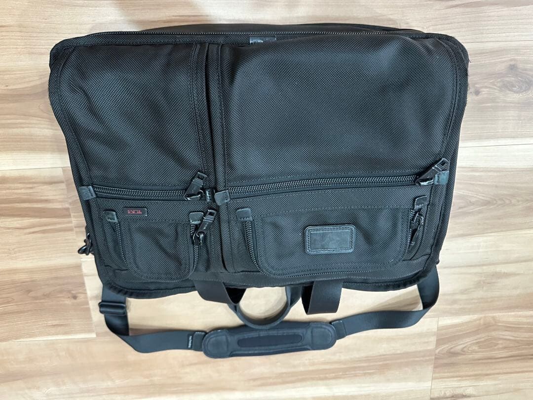 TUMI 26160DH Black Ballistic Nylon Expandable 2Way Business Briefcase Laptop Bag
