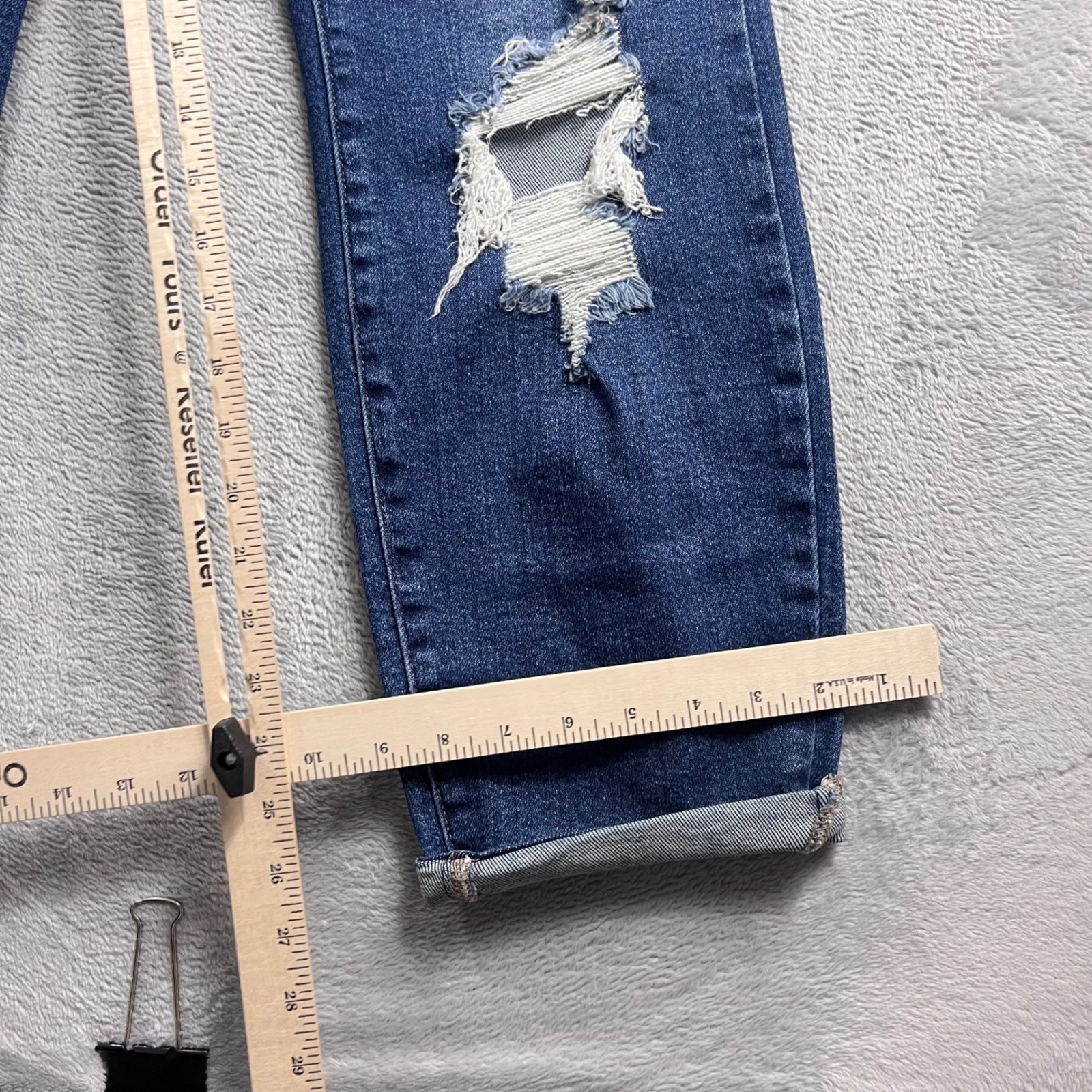 Judy Blue Distressed Boyfriend Jeans Medium Wash High Rise Ripped 14W JB88220