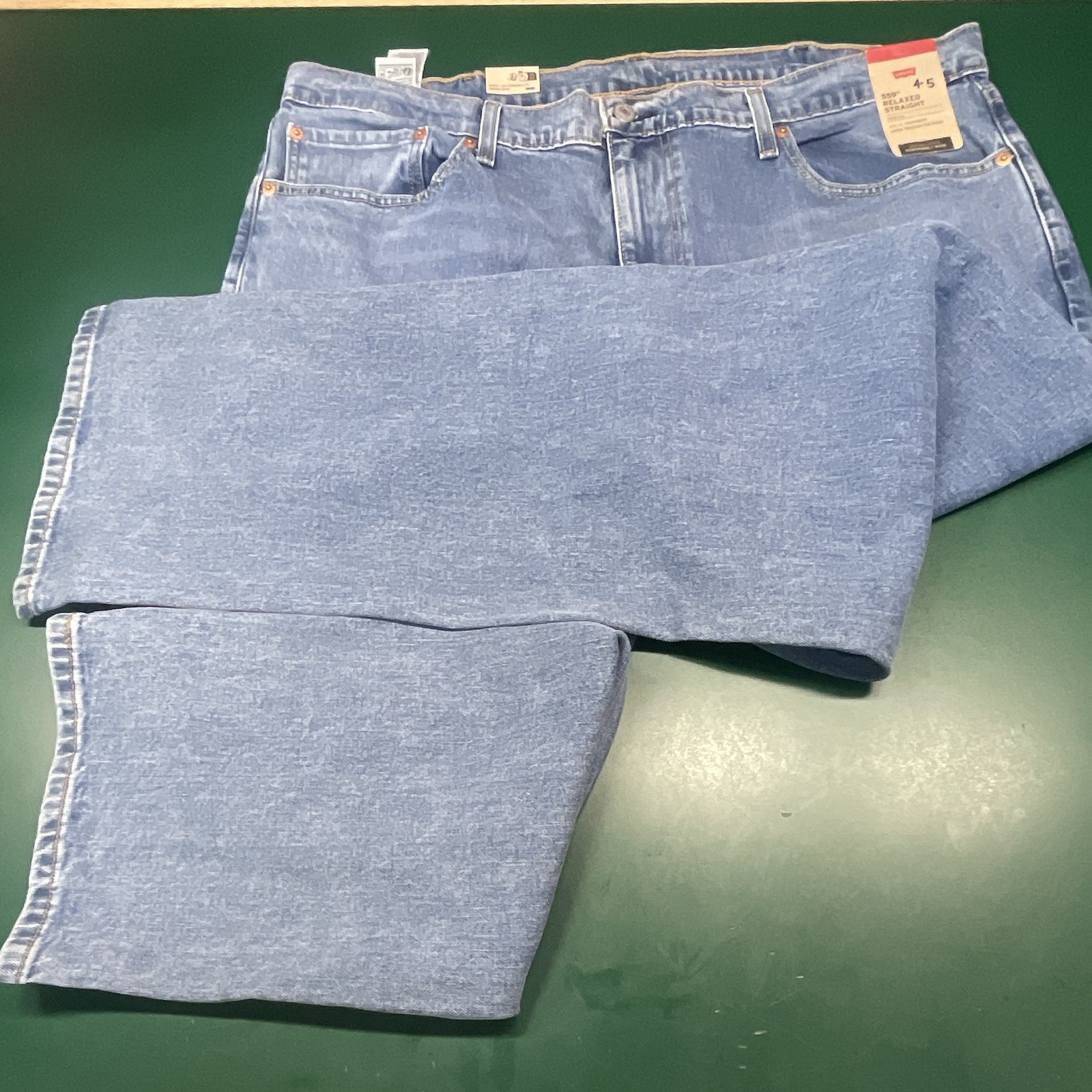 Levi’s Relaxed Straight Stretch Denim Jeans Blue Light Wash Men’s 5-Pocket