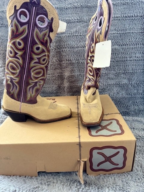 Twisted X Women’s Cowboy Boots Size 7.5 Purple Embroidered Leather Suede NIB