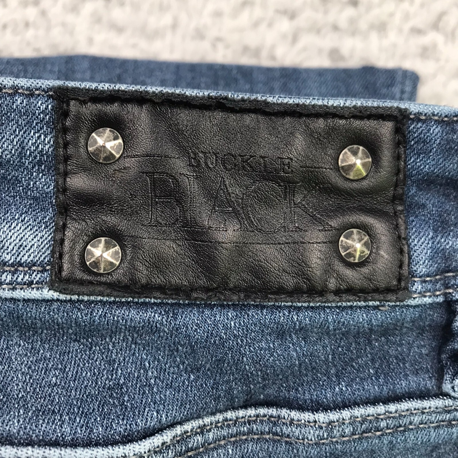 Buckle Black Jeans Mens 30 (33×31) Fit No 76 Skinny Mid Rise Stretch Denim