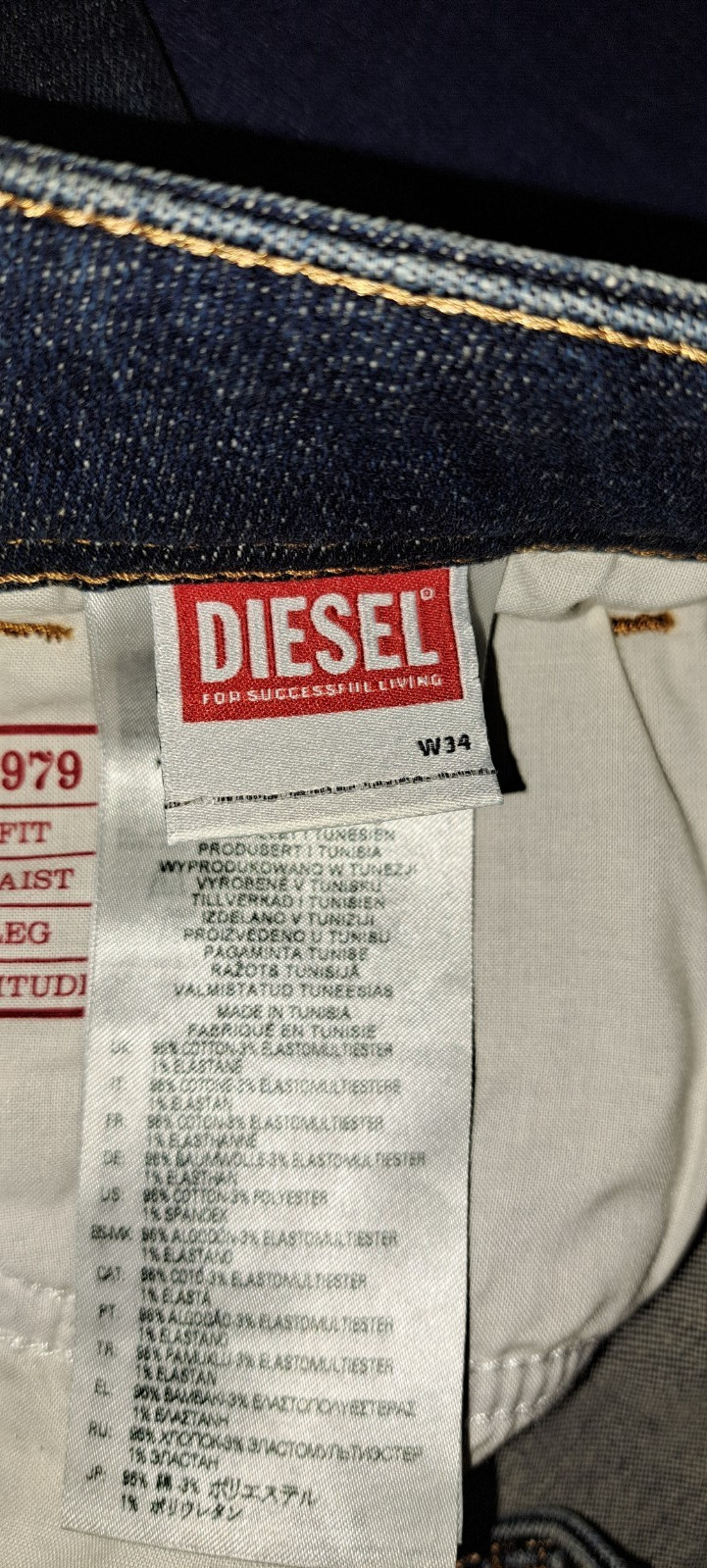New Diesel 1979 Sleenker Skinny Stretch Blue Denim Jeans RRP £200