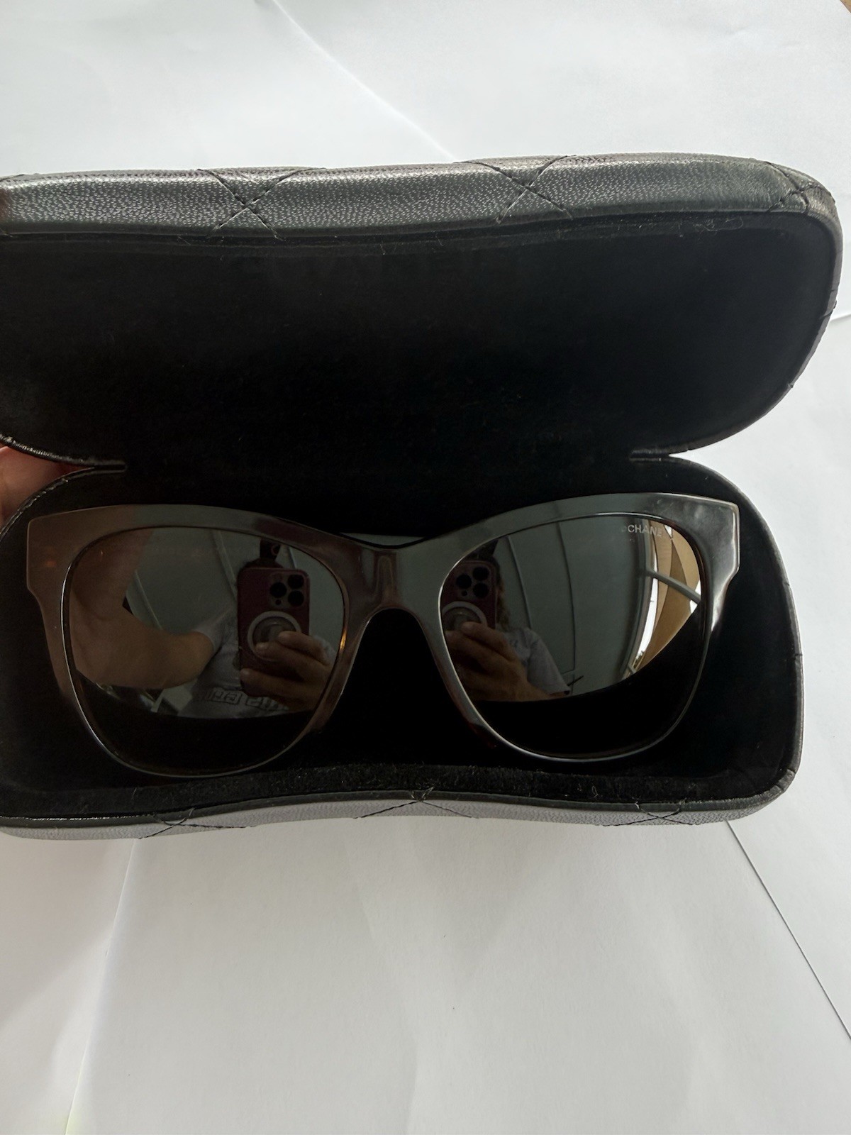 CHANEL Square Tortoise Sunglasses Brown Gradient