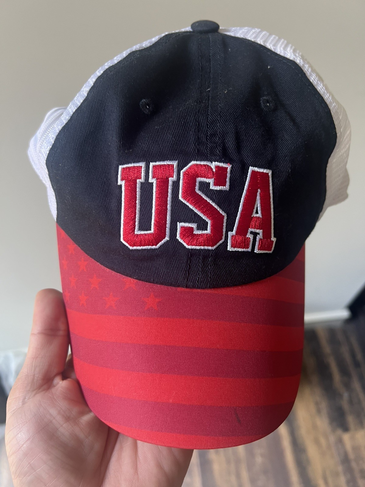 Captivating Country USA United States Flag Trucker Mesh Snapback Adults Hat Cap