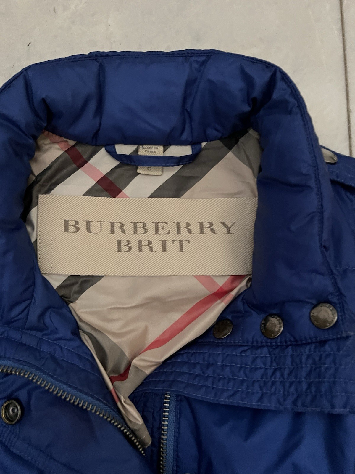 Burberry Brit Women’s Blue puffer down jacket size Large