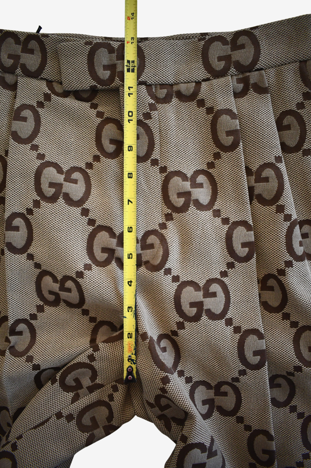 🆕️NEW Authentic GUCCI Beige/Ebony JUMBO GG Canvas Men’s Shorts IT-50 W-32″
