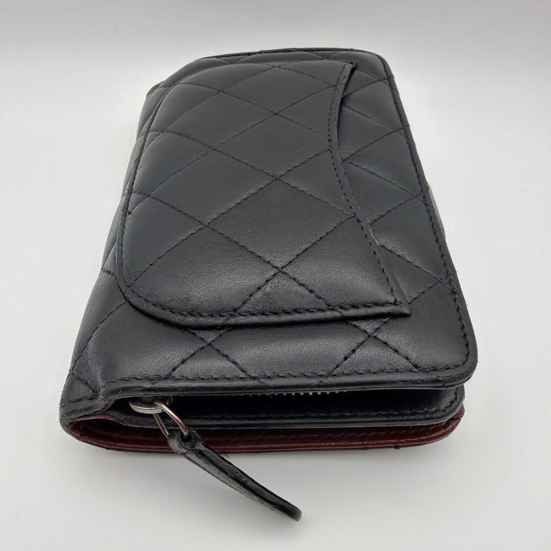 CHANEL wallet Matelass bi fold compact