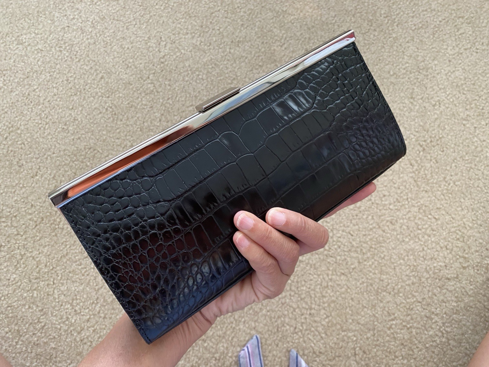 Ann Taylor Black Croc Embossed Clutch w/ Silver Chain Strap, Clasp, Pockets