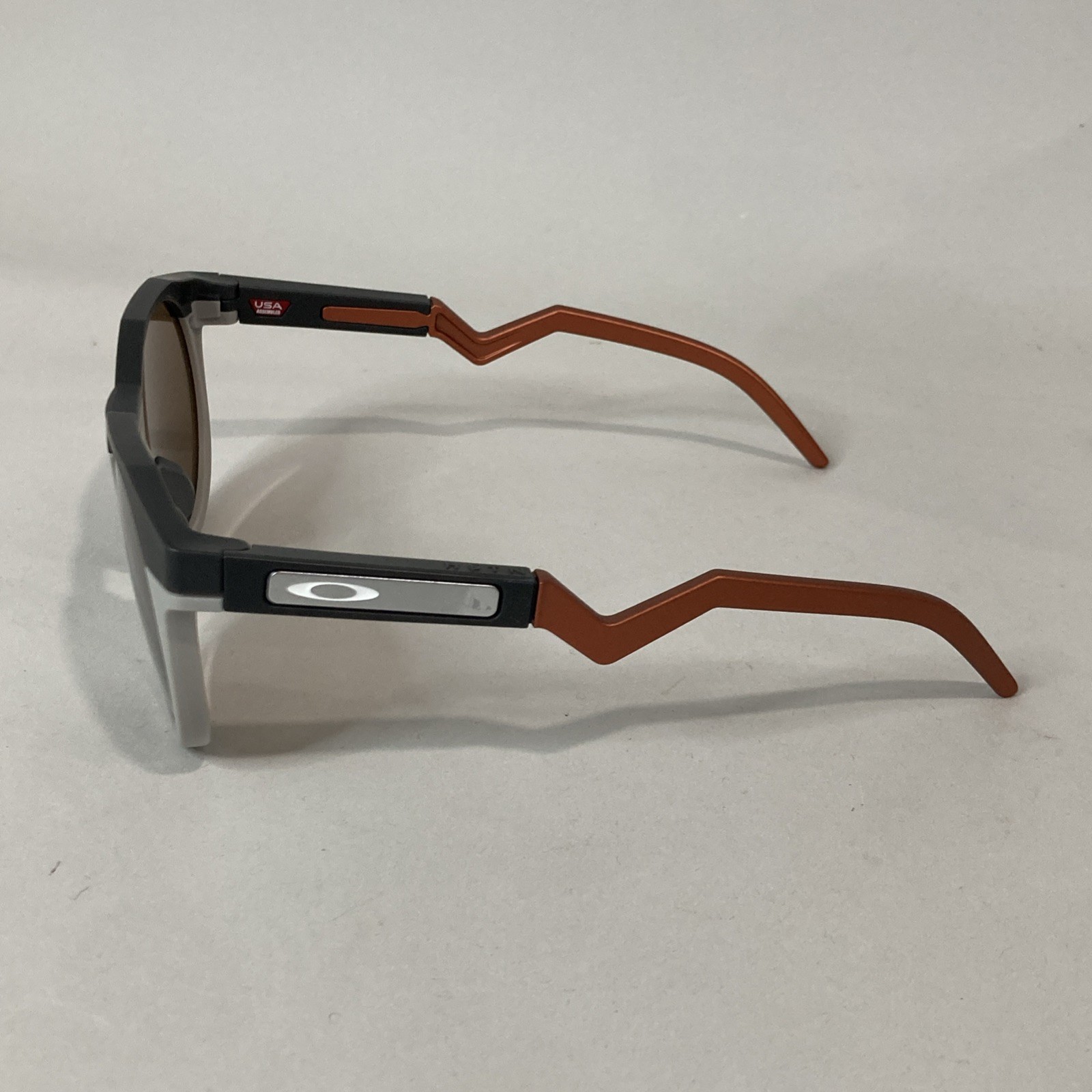 Oakley HSTN 009242-0652 Sunglasses 52-21-142 w/ Oakley Storage Sock