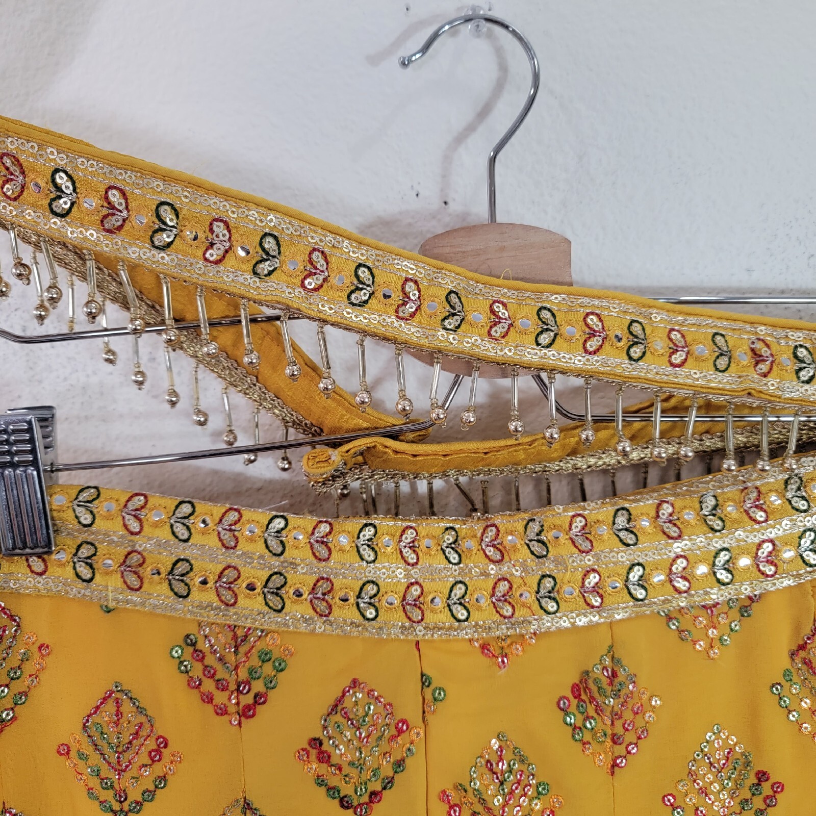Custom Made Wide Leg Pants Yellow Sequin Middle Eastern Indian Embroidered Sz 10