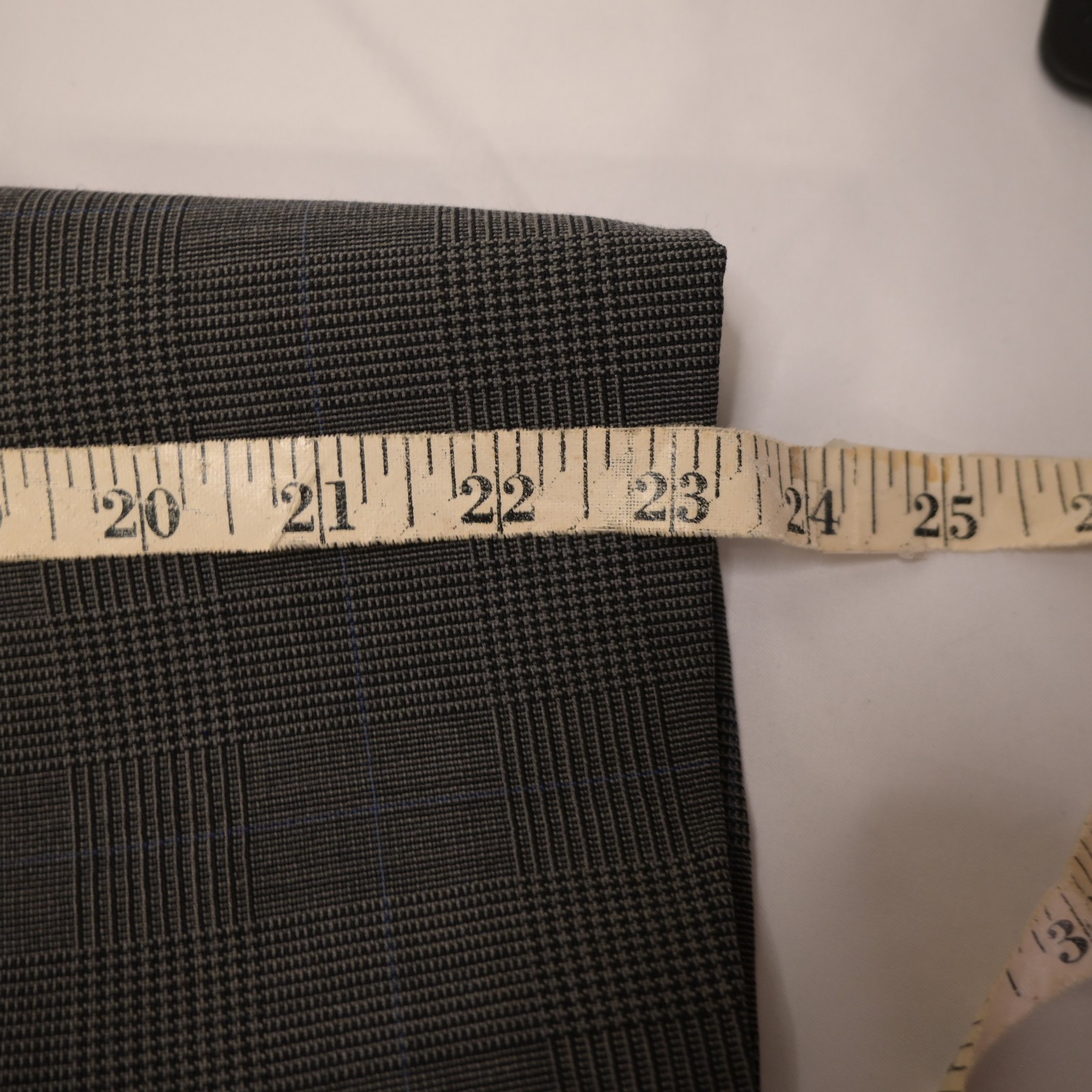 Jos. A. Bank Gray Glen Check 100% Wool Sports Coat Men’s 44R