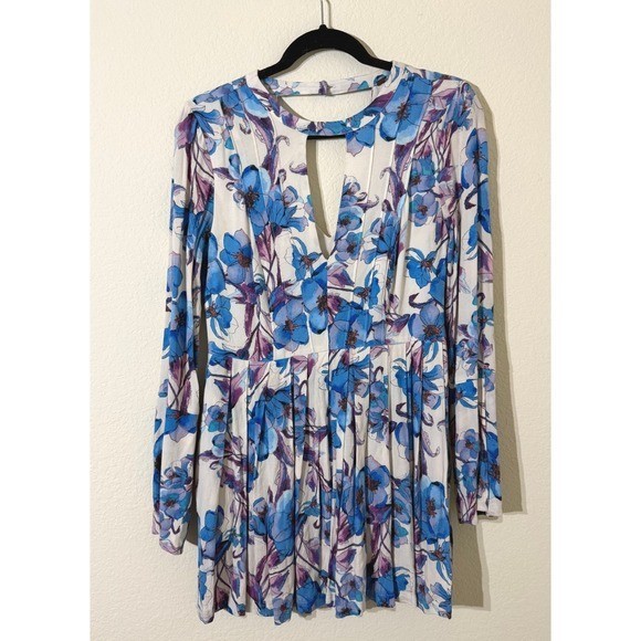 Free People Tegan Long sleeve Mini Dress Ivory Blue Floral Combo Size 4 Bohemian