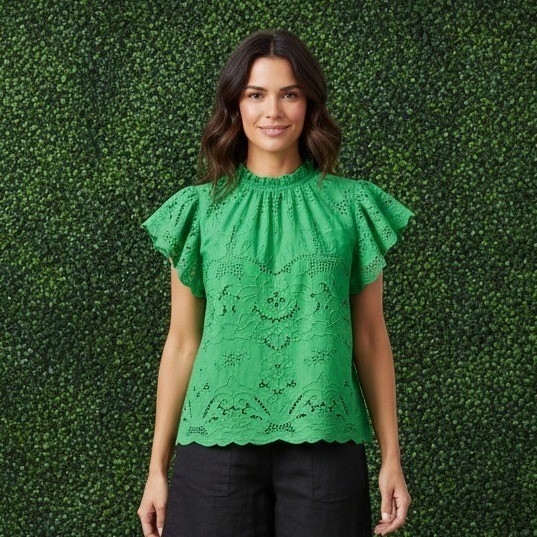 Jennifer & Grace Parisian Eyelet Lace Flutter Sleeve Cotton Blouse CT2606M L NEW