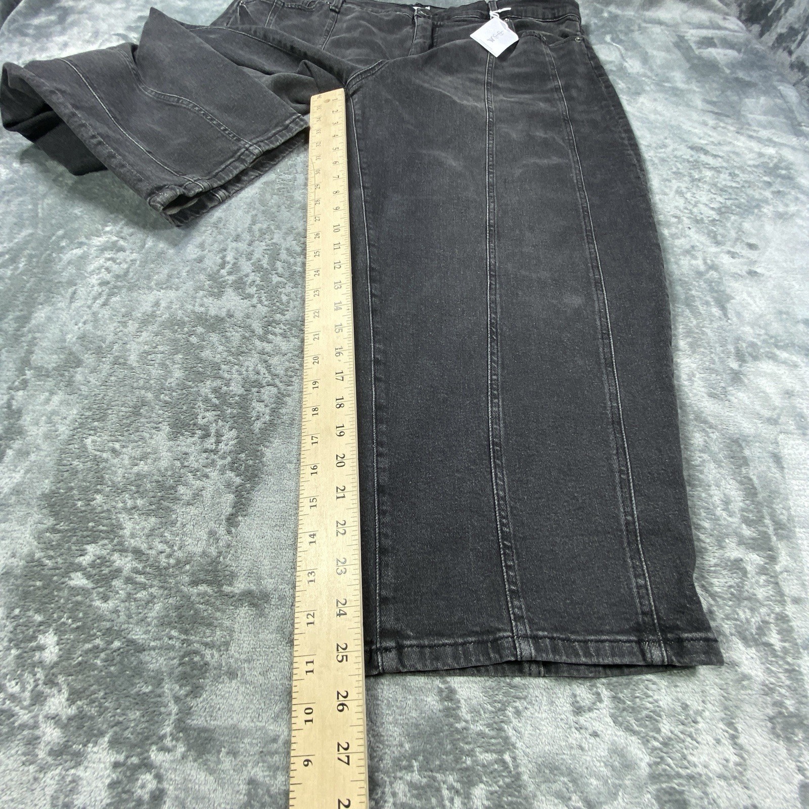 Jessica Simpson Myrtle Barrel Leg Jeans Women 18W Faded Black Wash Boho NEW