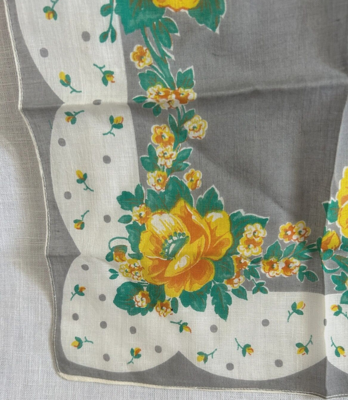 Vintage Ladies Cotton Handkerchief 11 in x 11.5 in Yellow Roses Floral
