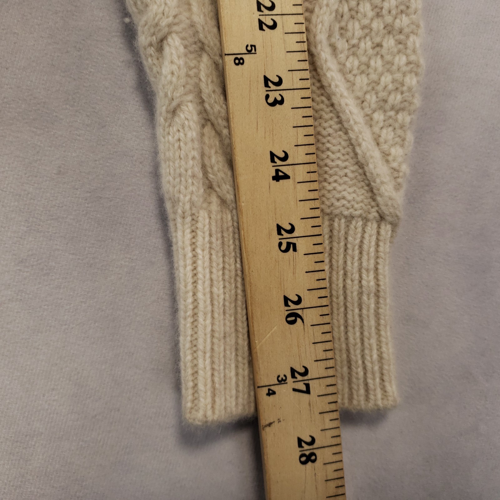 Orvis Sweater Men Medium Cream Cable Knit Merino Wool Blend Crew Neck Fisherman