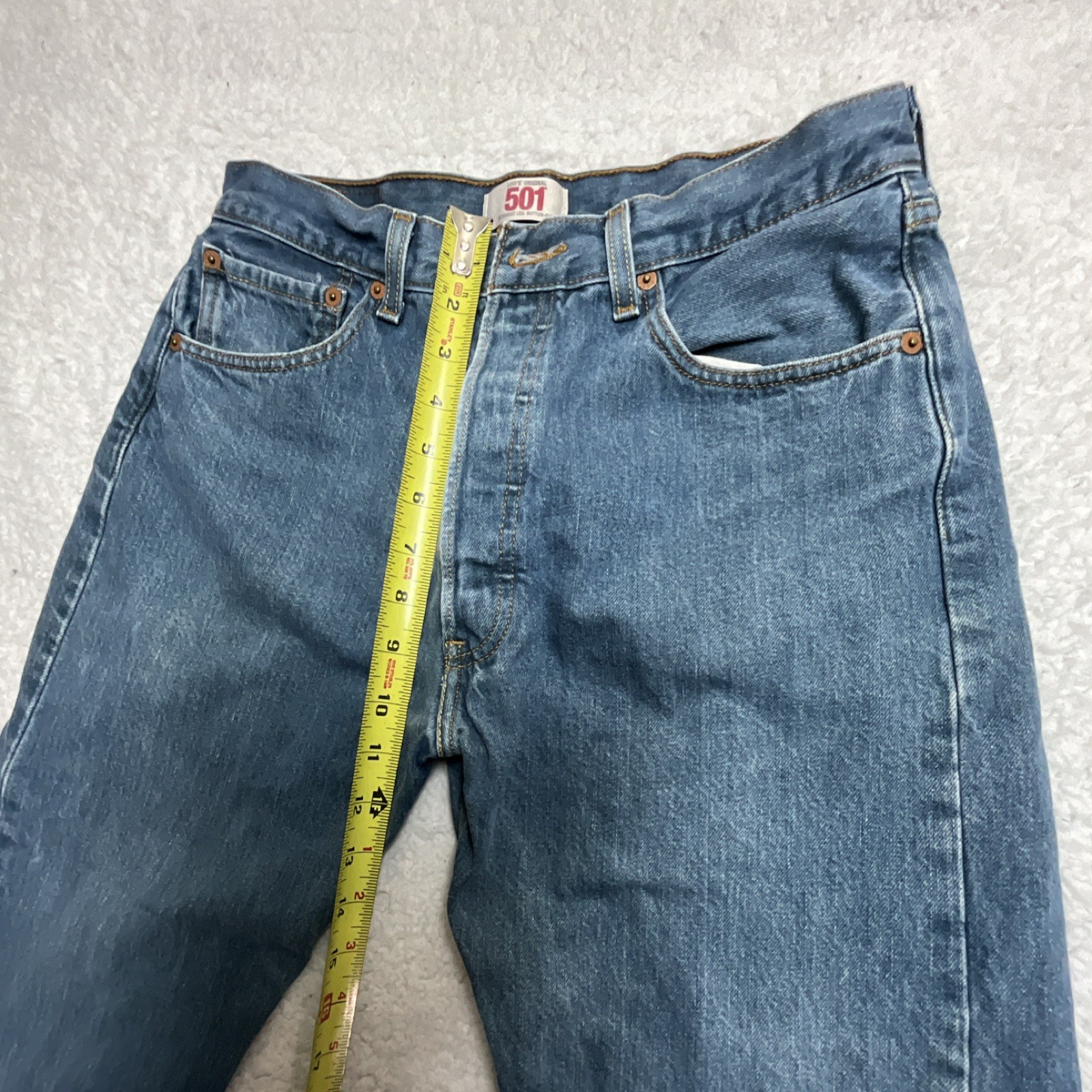 Levi’s Blue Denim Straight Jeans Button Logo 5-Pocket Design Classic