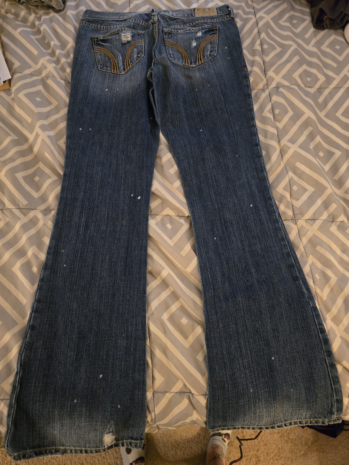 Hollister California Women’s Size 9 Distressed Flare Jeans Y2K Low Rise Bootcut