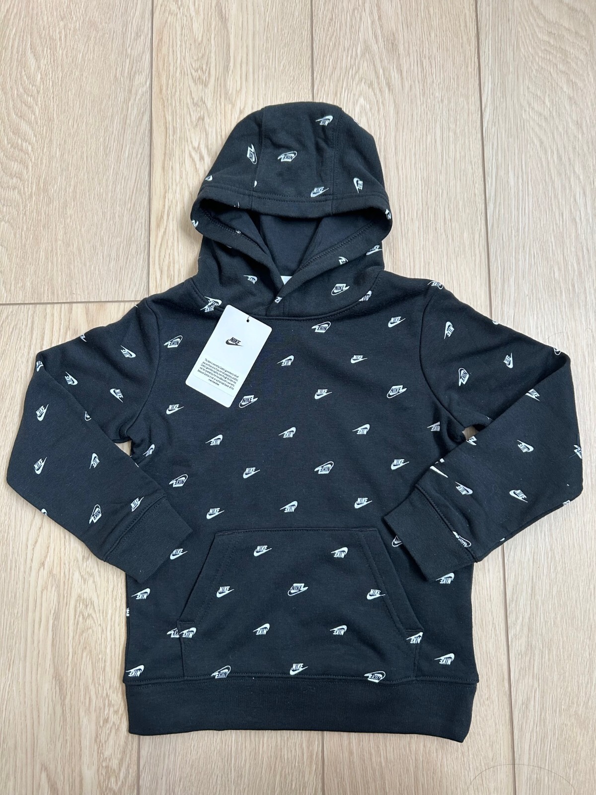 Nike Youth Boys fleece hoodie, black nike logo size 5 – NWT