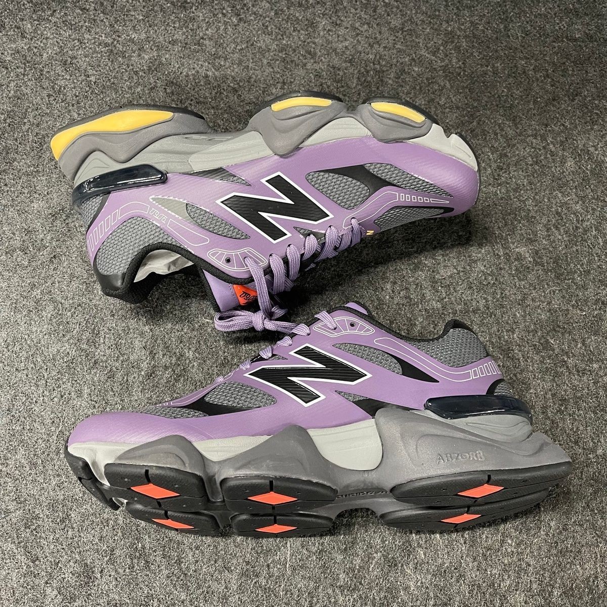 NEW BALANCE 9060Z Lifestyle Sneaker Unisex Size US M8.5/W10 D Purple