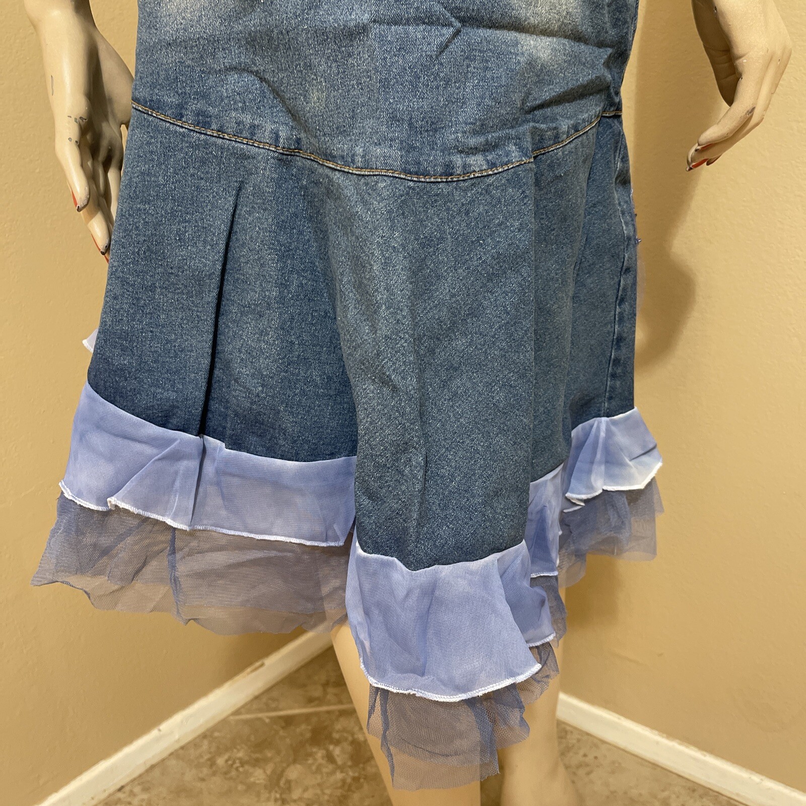 Women’s Blue Denim Cotton Casual Stretch Bead Boho Zipper Size M(6-8) Skirt 3277