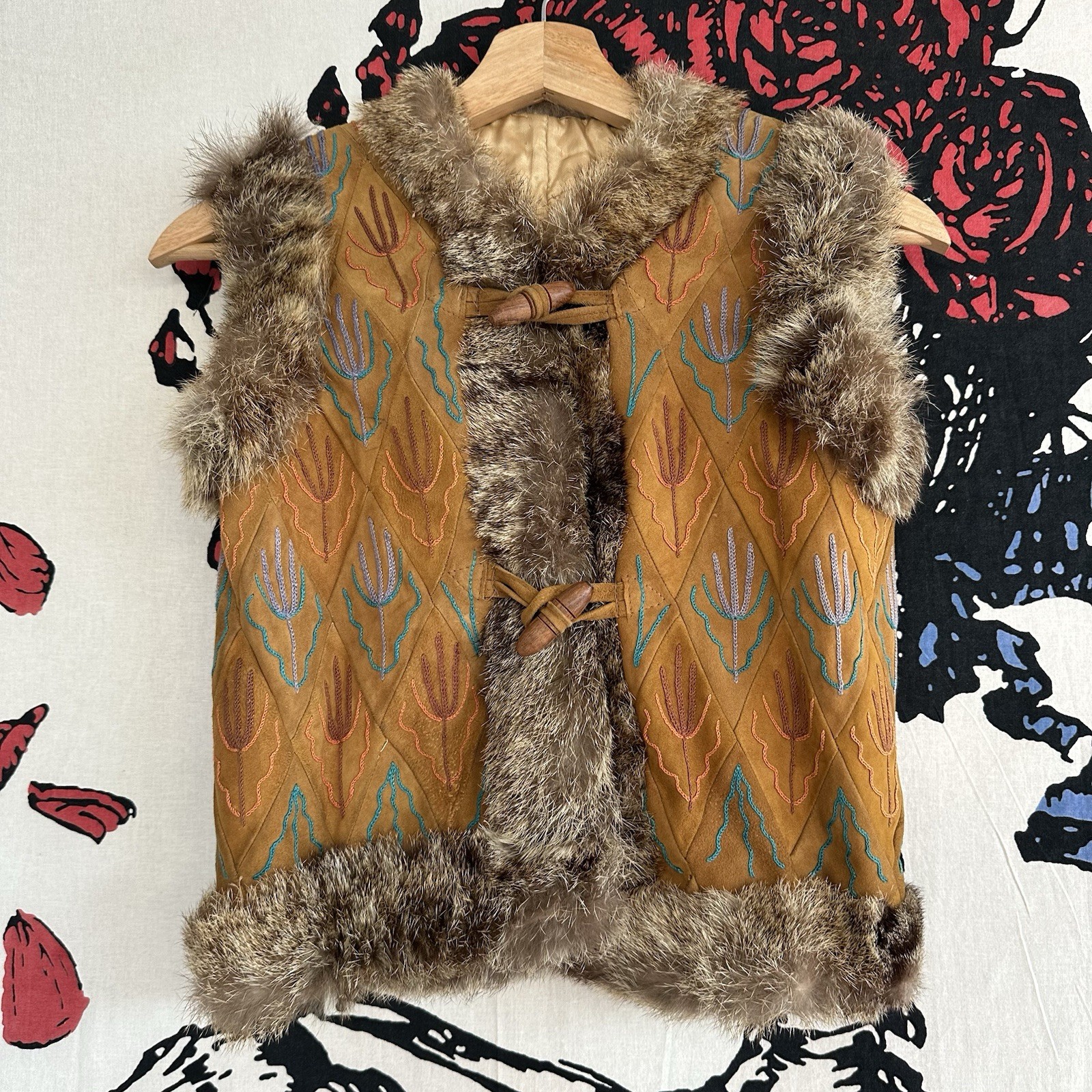 VTG 60s 70s Afghan Patchwork Suede Vest Boho Hippie Western Fur XS S