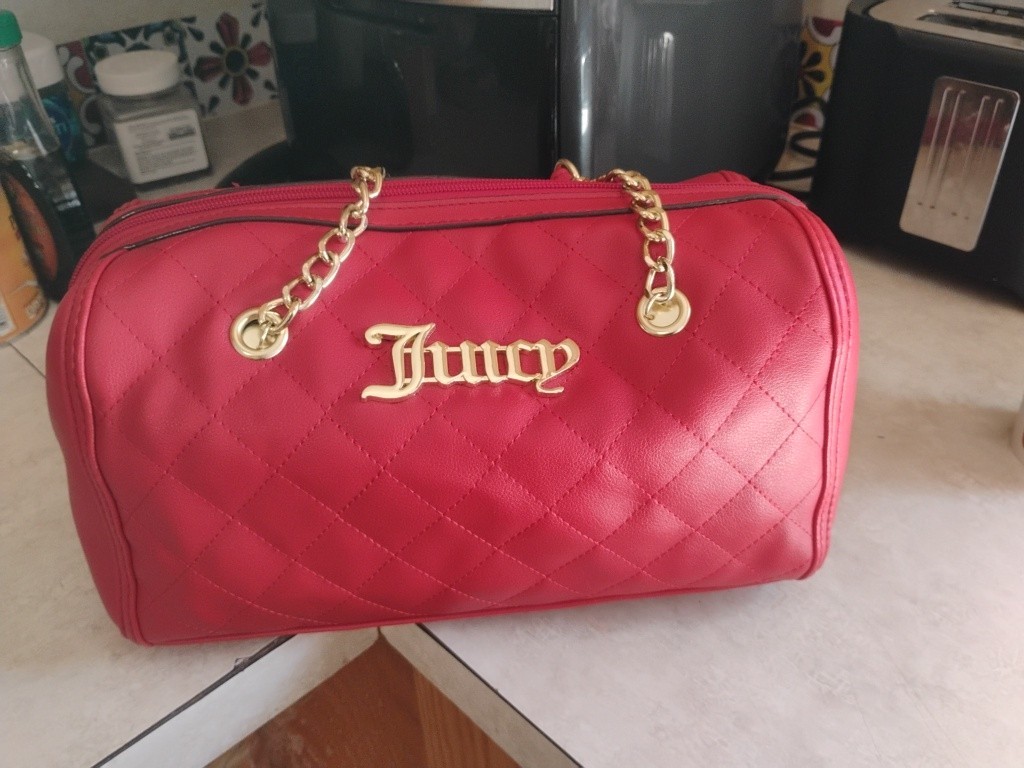 Juicy Couture Lipstick Call It Quilts Satchel Handbag Purse. New Without Tag.