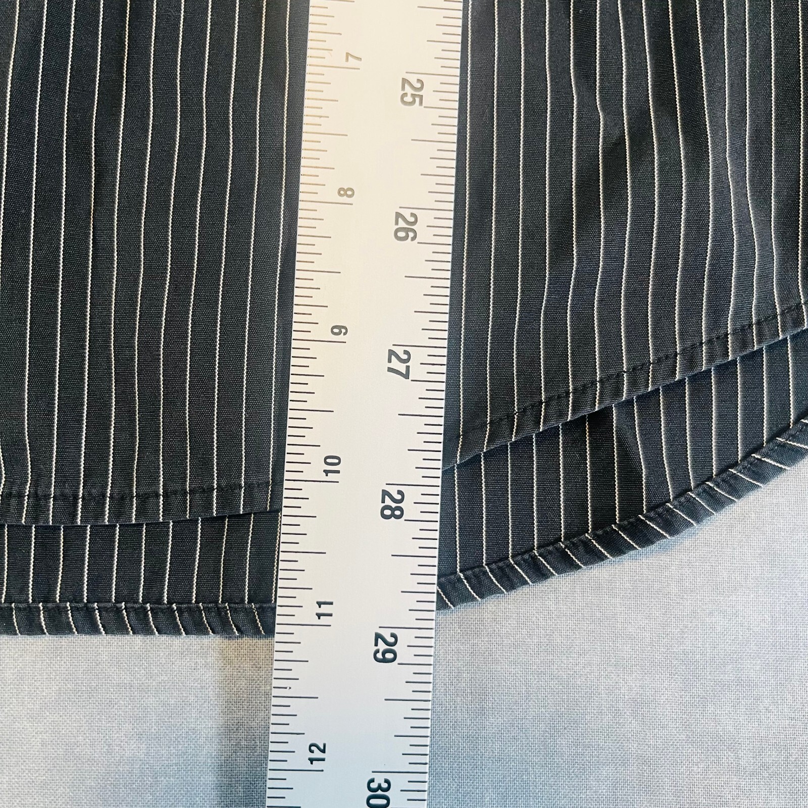 Express Design Studio Mens L Black Striped Button Down Shirt Modern Fit Y2K