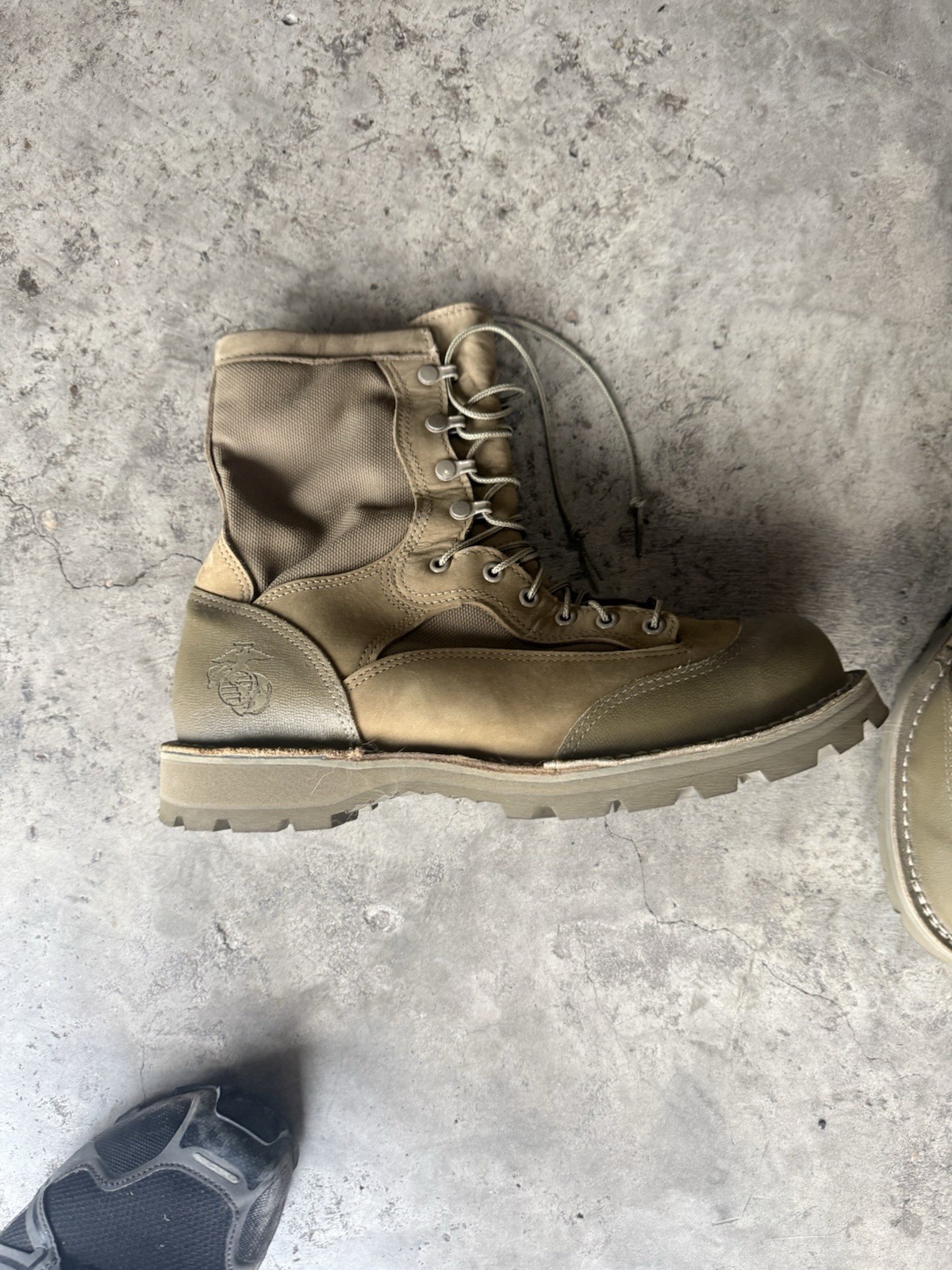 Danner USMC Rat GTX Men’s Boot, Size 11.5 – Tan