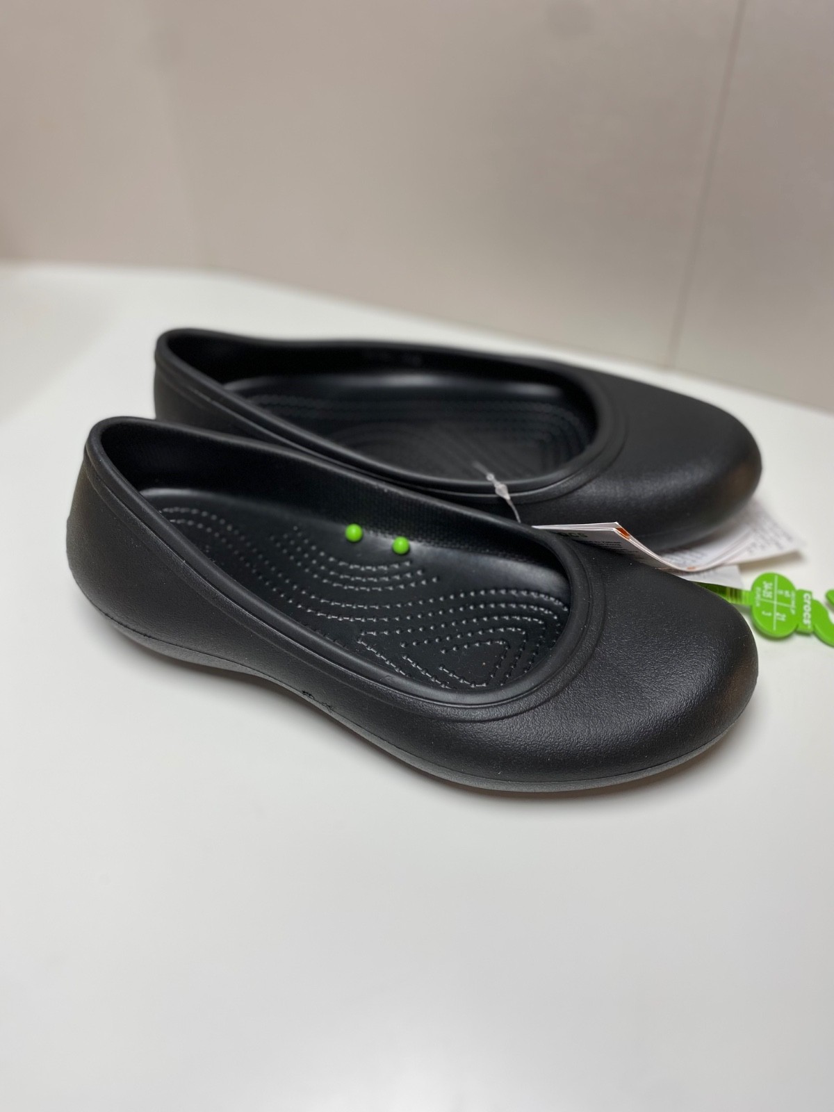 NWT Crocs At Work Slip Resistant Ballet Flats Women 5 Black Rubber Slip On Shoes