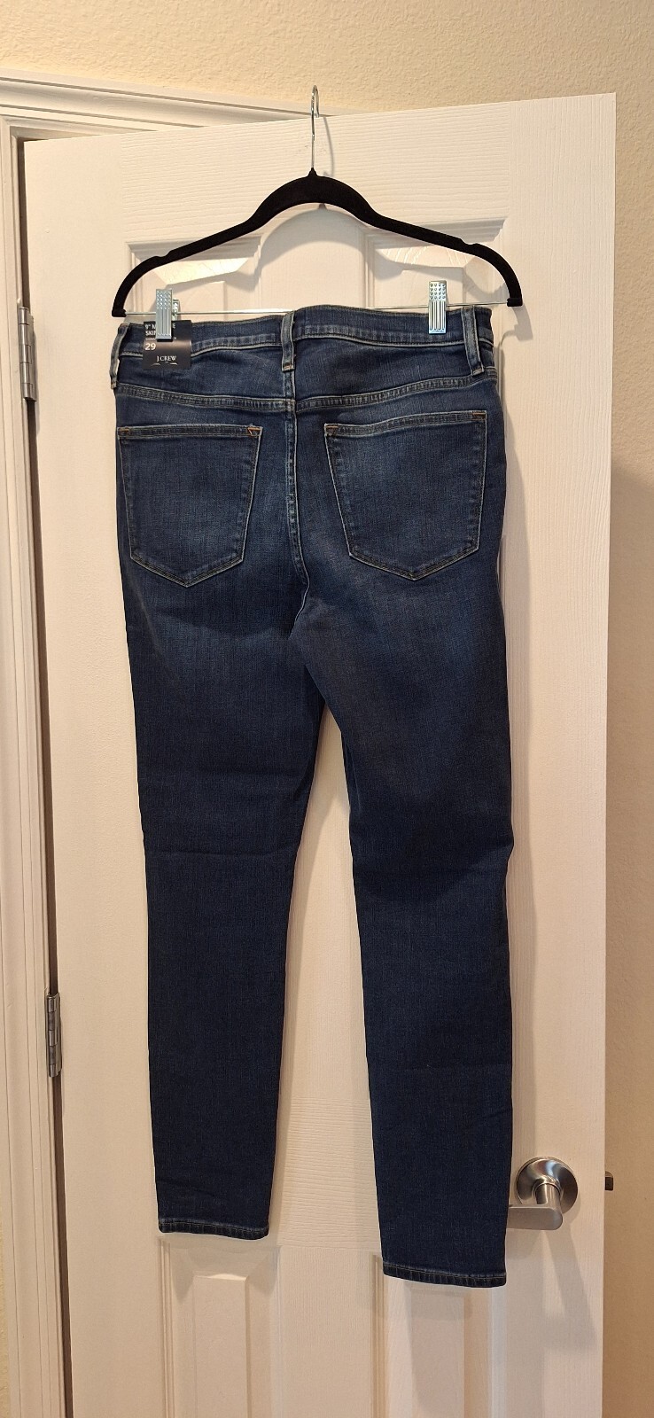 J.Crew Factory – 9″ mid-rise skinny jean in signature stretch – 29 or 8 NWT