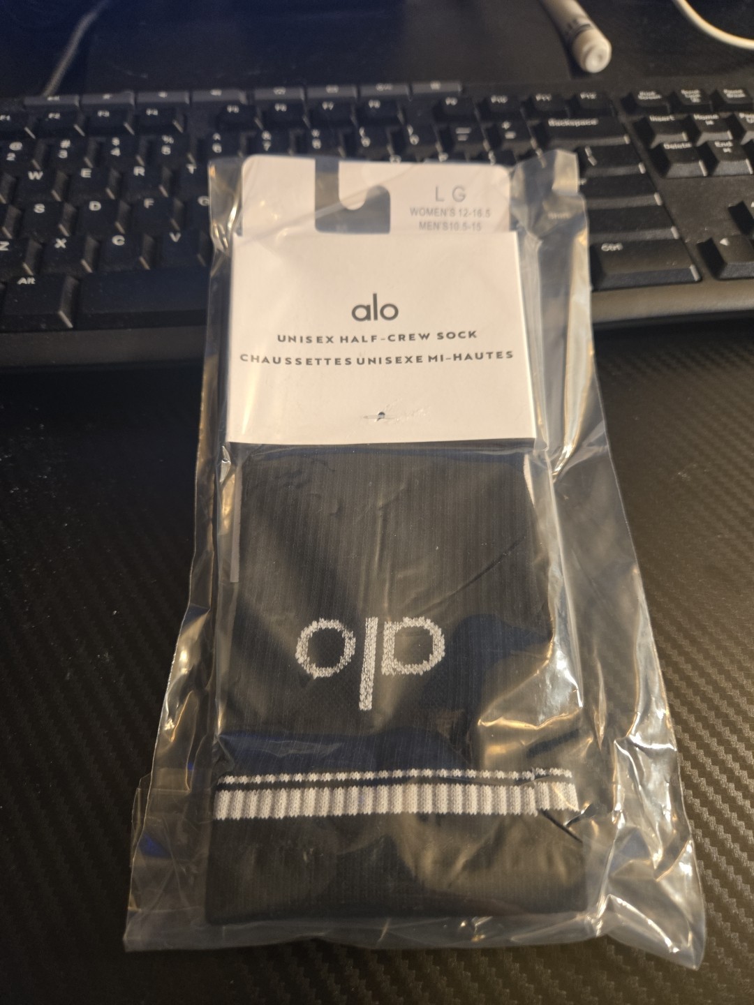Alo Half Crew Throwbacks socks Size Large 4 Colors to Choose From