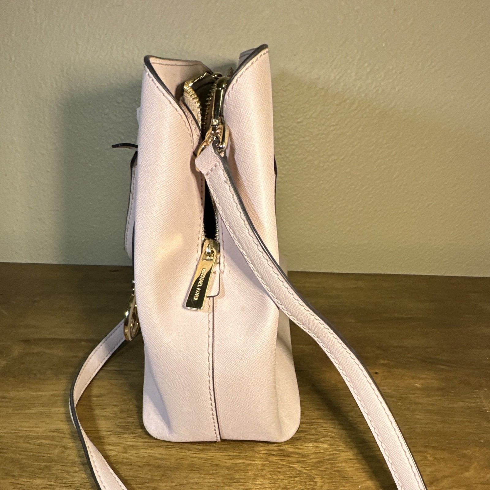 Michael Kors Pink Satchel Top Handle Bag Gold Hardware Zip, Detachable Strap