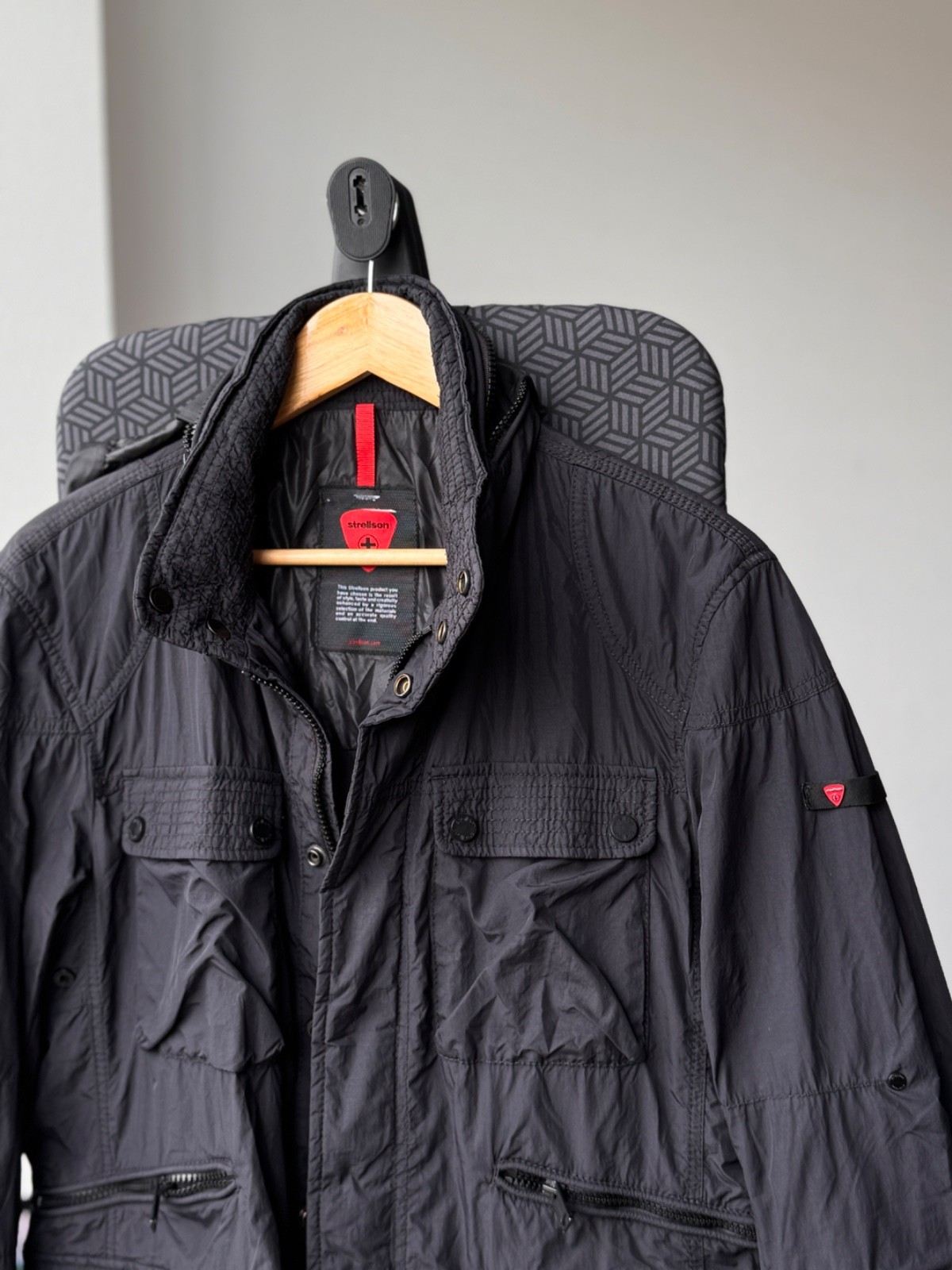 Strellson nylon jacket multipocket size 48