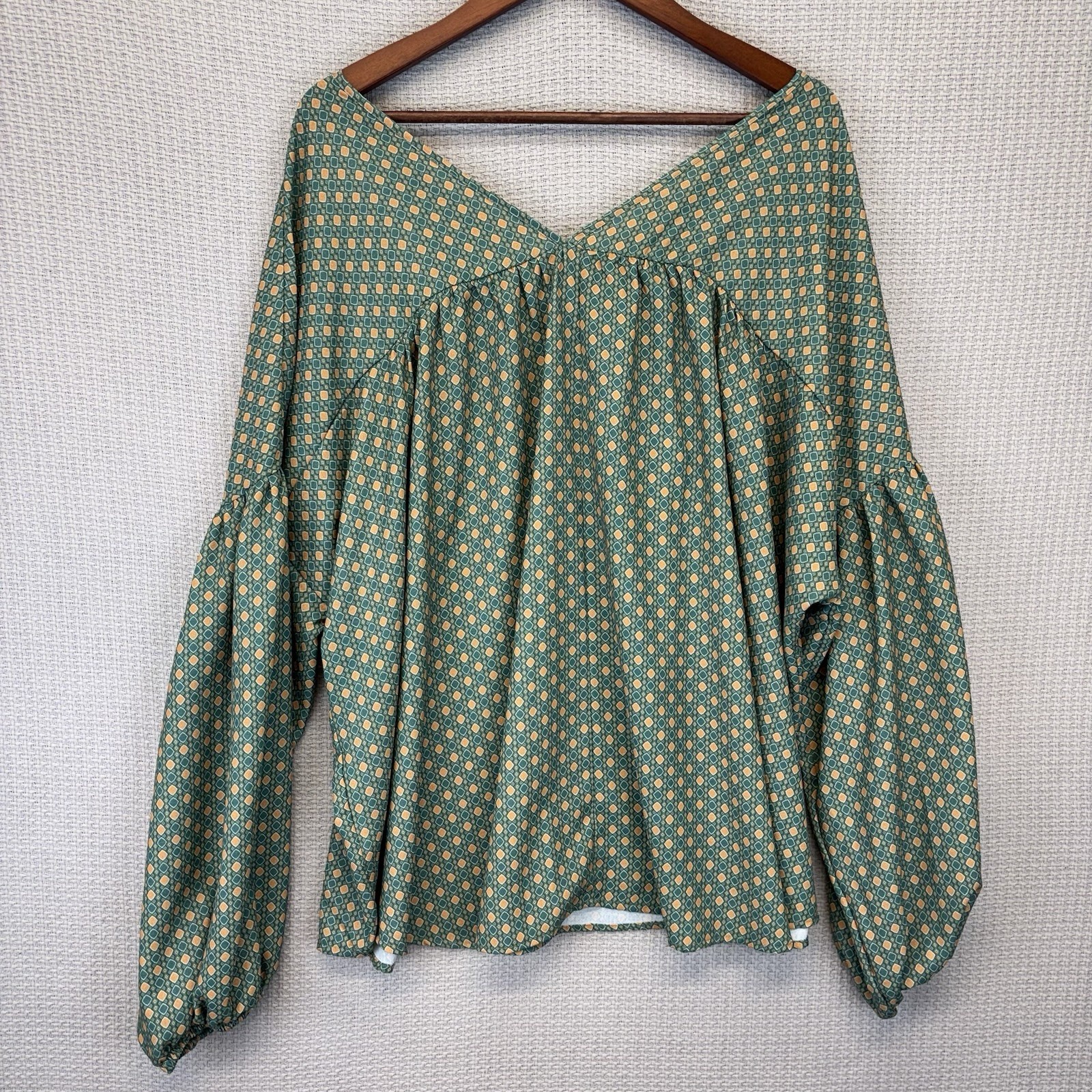 Three Bird Nest Women’s Kendrix Top Blouse Green Yellow Geometric Flowy Boho XL