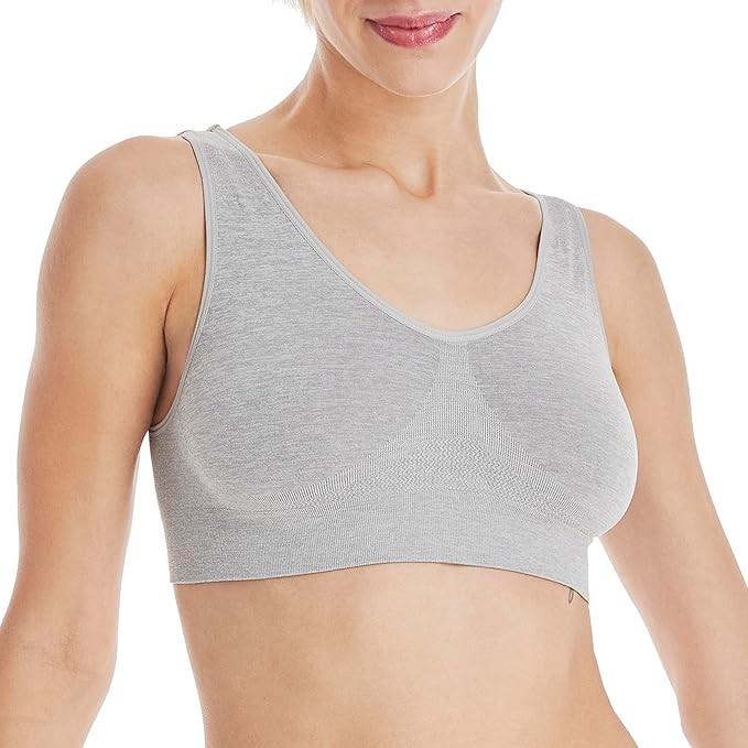 Hanes Bra Get Cozy Comfort Flex Fit Wire Free Women’s Pullover Seamless Stretch