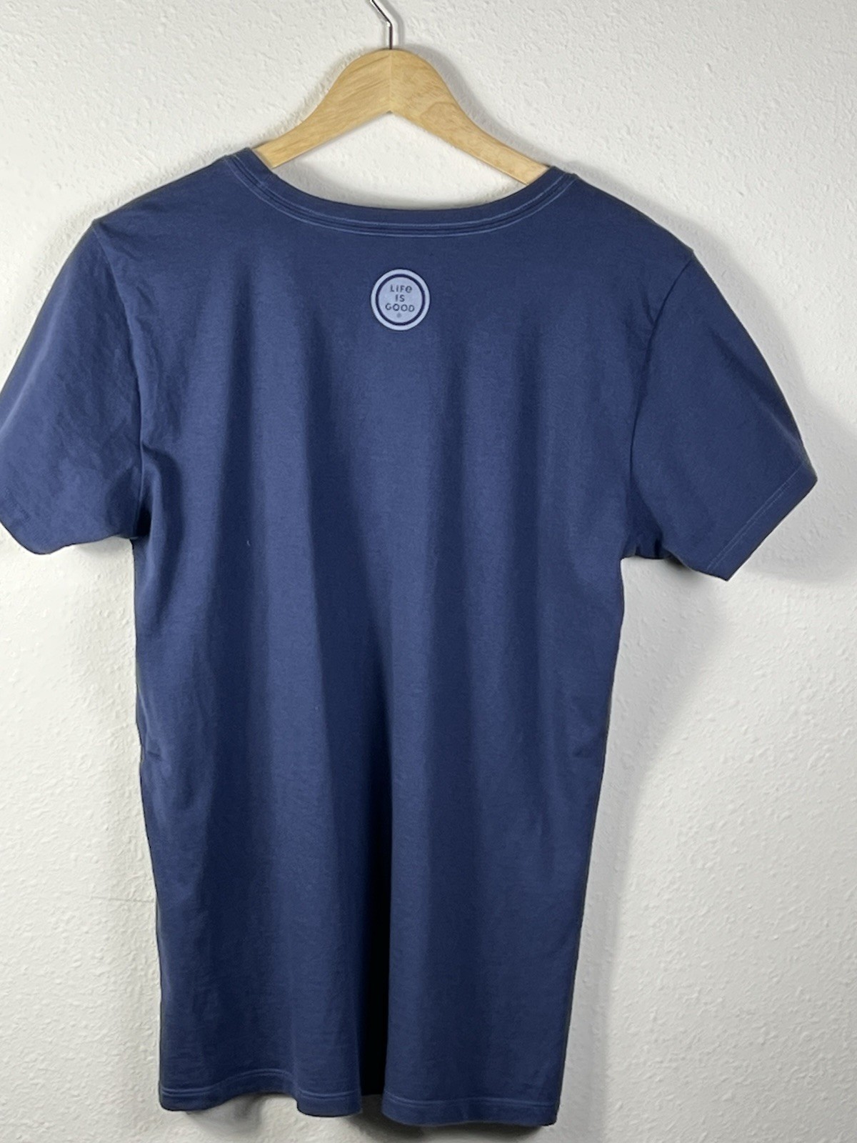 Life is Good Women’s Blue Crusher Tee Cat Graphic Crew Neck Short Sleeve Sz S
