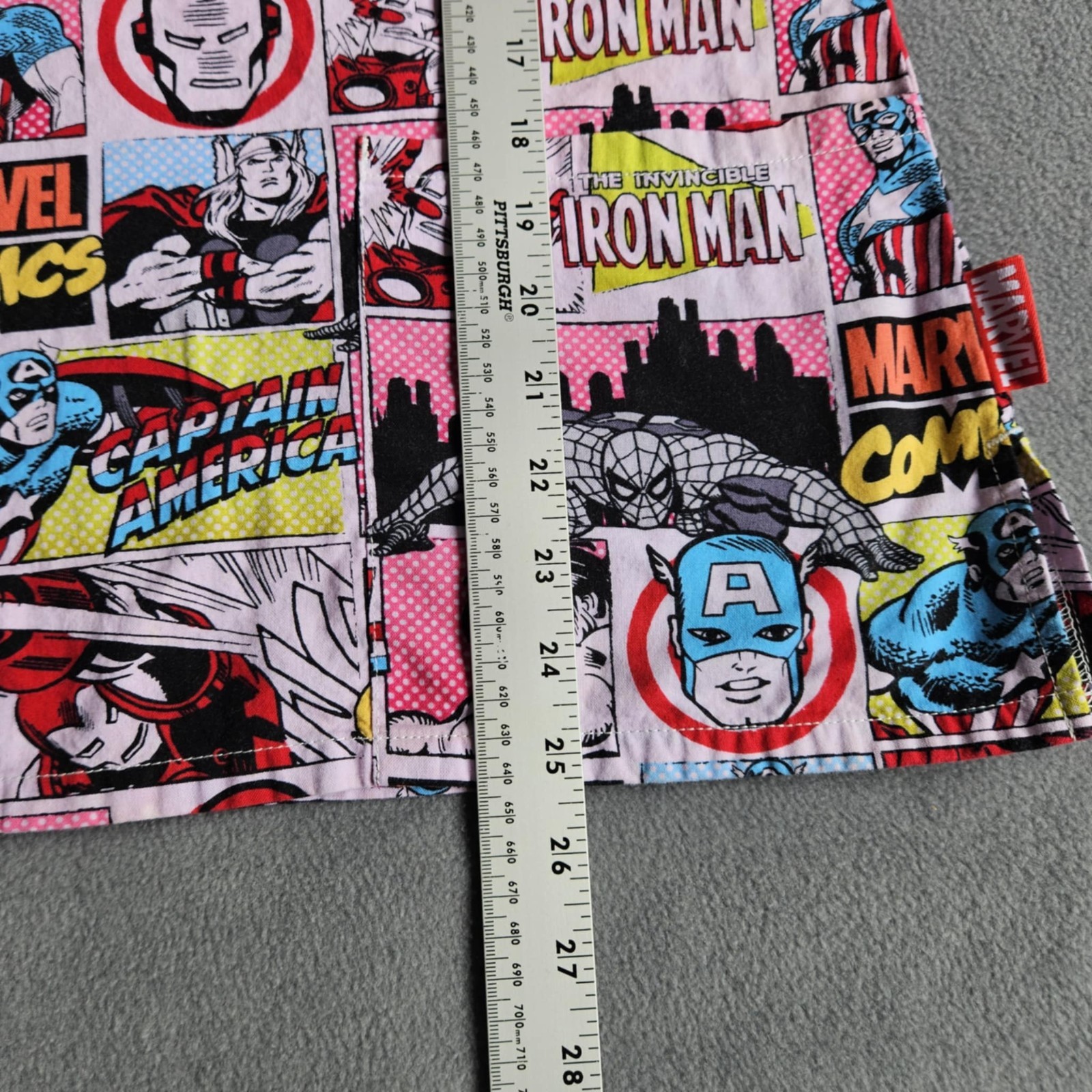 Marvel Universe Shirt XS Multicolor Unisex Top Short Sleeve V Neck