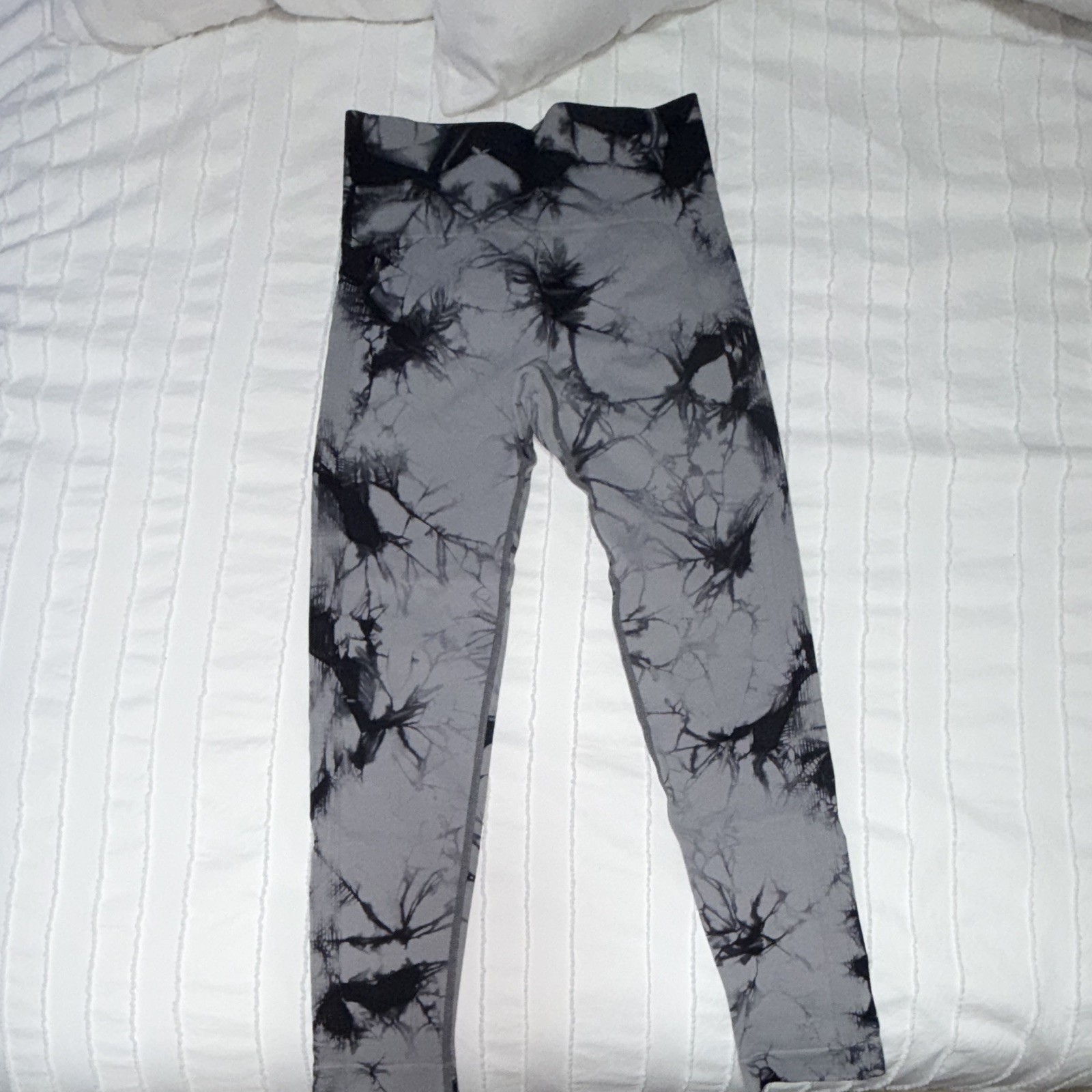Women’s S Gray/Black Tie Dye Ankle Leggings New Without Tags