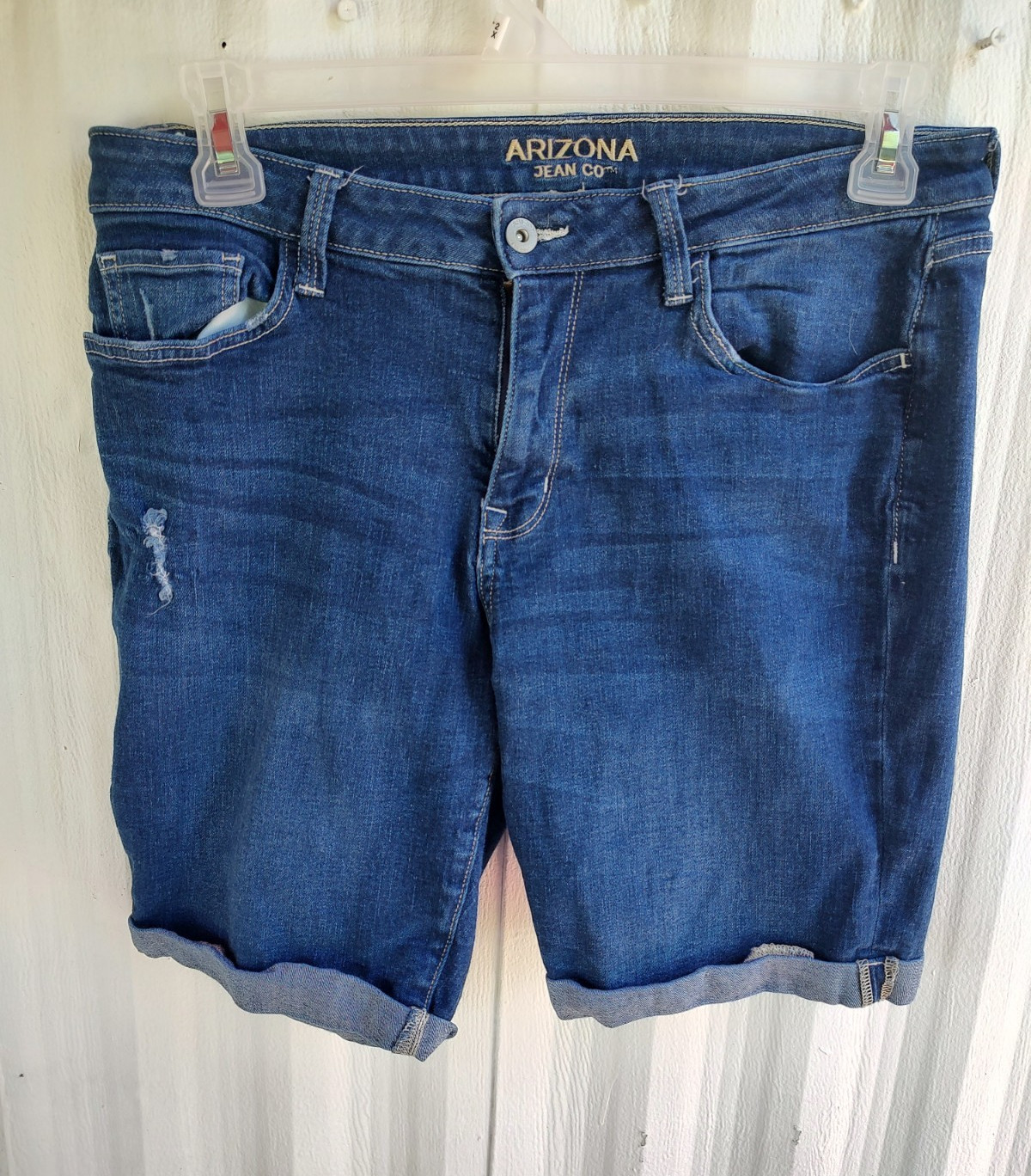 Arizona Jean Co. Women’s Bermuda Denim Shorts Medium Wash Cuffed 5-Pocket 15