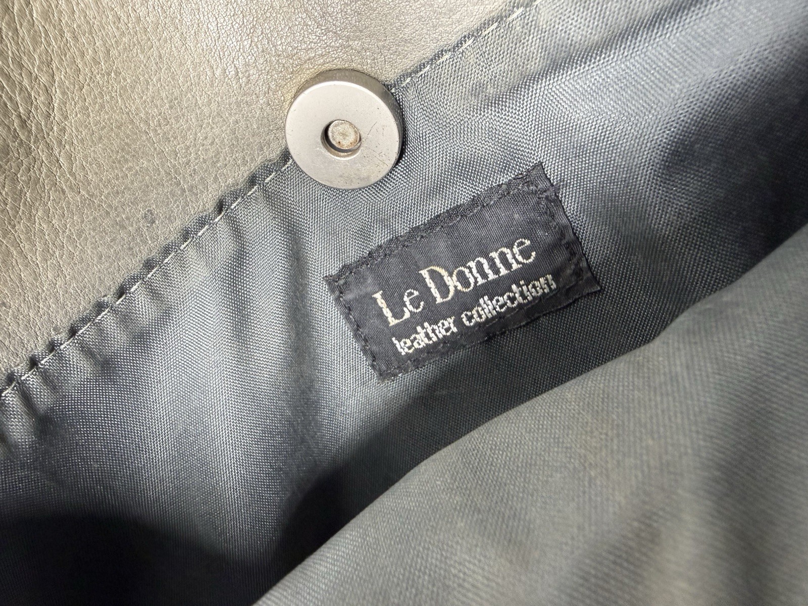 Le Donne Leather Collection Slim Sling Backpack Gray Olive Vaquetta Top Grain