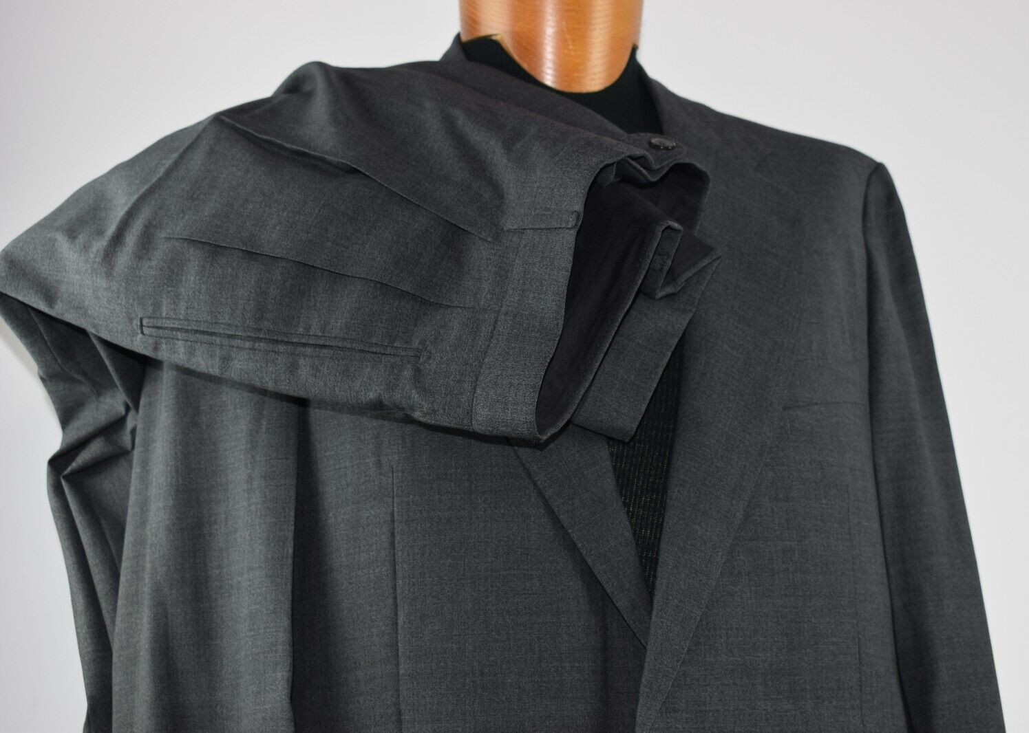 Ermenegildo Zegna Size 52 R/42 US Wool Suit Set Gray Pleated Pants Blazer Jacket