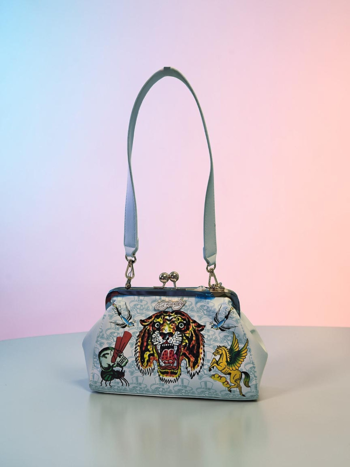 NEW Ed Hardy Y2K Tiger Tattoo White Clutch Shoulder Bag & Bag Charm 10″x7x3 NWT