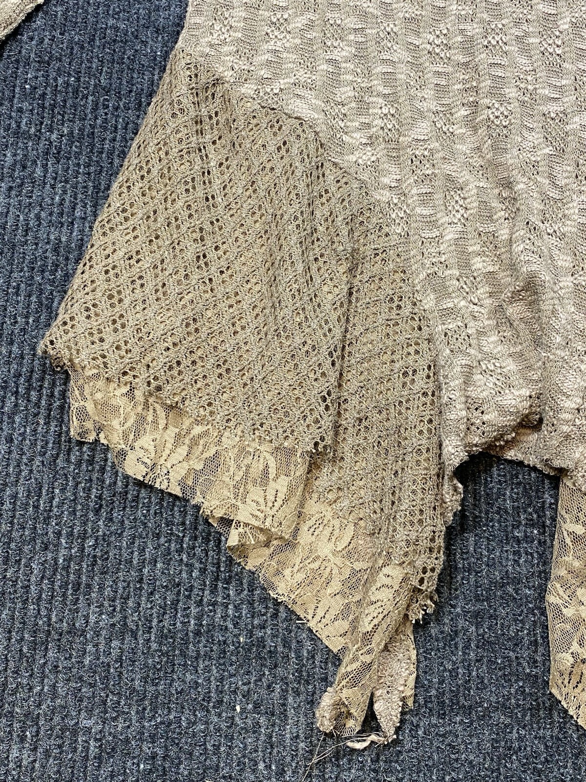 Pretty Angel Tunic Womens Boho Layered Romance Top Brown Green Beaded EUC Sz M